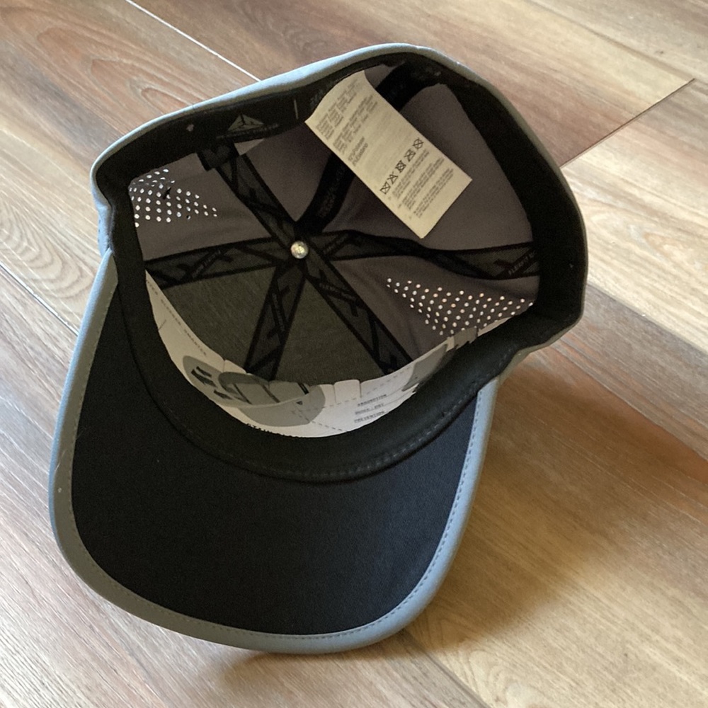 RIPCURL HAT - Picture 6 of 6